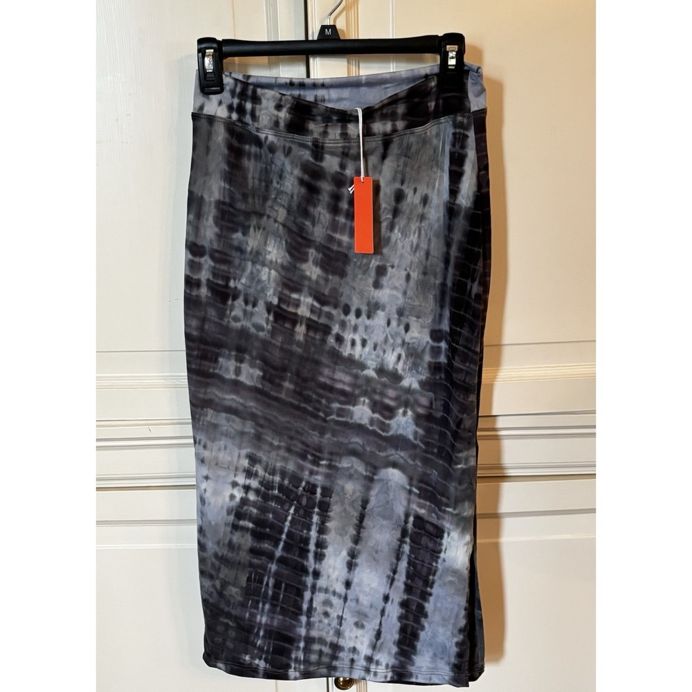 NEW Sundry By Evereve Navy Tie Dye Skirt Size 1